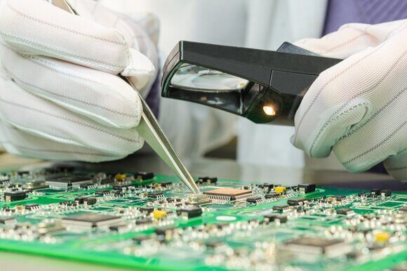 Proizvodstvo electroniki EuroTech 1